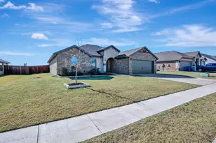 4808 Avion Dr, Sanger, TX 76266 - Photo 3