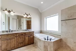 3717 W Beverly Dr, Dallas, TX 75209 - Photo 21
