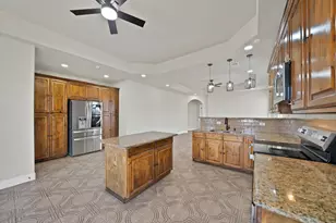 6608 Old Orchard Ct, Joshua, TX 76058 - Photo 9