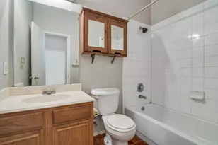 3817 Brandon Park Dr, Garland, TX 75044 - Photo 9