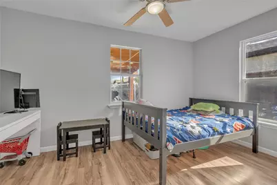 1315 Stewart Street, Fort Worth, TX 76104 - Photo 13