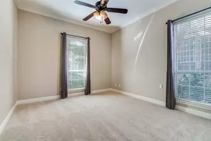 1113 Creekwood Dr, Garland, TX 75044 - Photo 21