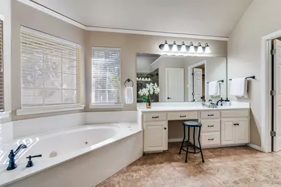 1113 Creekwood Drive, Garland, TX 75044 - Photo 19