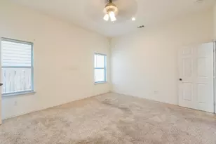 14247 Greenhaw Ln, Dallas, TX 75253 - Photo 9