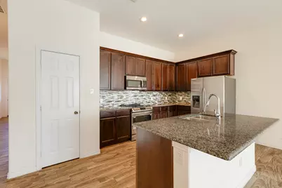 14247 Greenhaw Lane, Dallas, TX 75253 - Photo 29