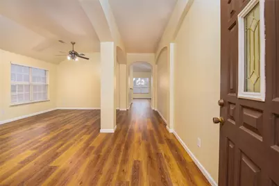 1302 Red Deer Way, Arlington, TX 76002 - Photo 5