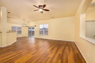 1302 Red Deer Way, Arlington, TX 76002 - Photo 15