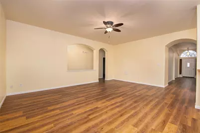 1302 Red Deer Way, Arlington, TX 76002 - Photo 17