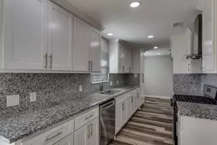 809 Michelle Dr, Everman, TX 76140 - Photo 3