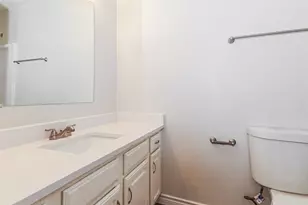 2718 Holy Cross Ln, Garland, TX 75044 - Photo 11