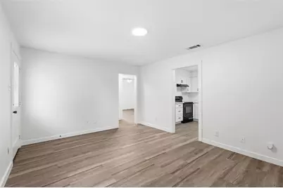 513 Paddy Street, Mesquite, TX 75149 - Photo 5