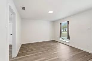 513 Paddy St, Mesquite, TX 75149 - Photo 3