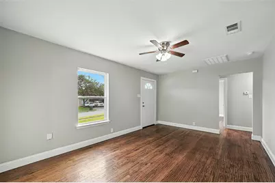 6520 Lovett Avenue, Dallas, TX 75227 - Photo 9