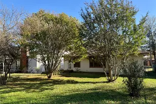 415 W Taylor St, Sherman, TX 75092 - Photo 31