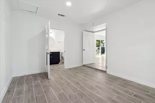 4045 Wind River Dr, Dallas, TX 75216 - Photo 13