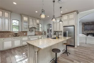 101 E Bozeman Ln, Fort Worth, TX 76108 - Photo 13