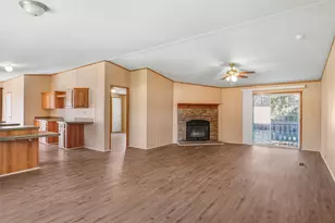 331 Prairie Ln, Azle, TX 76020 - Photo 3