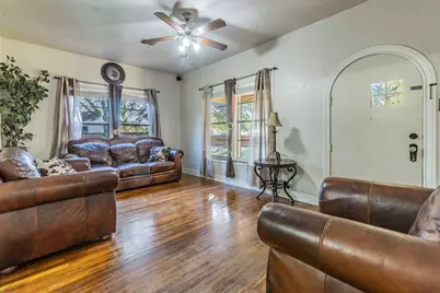 2200 Montrose Street, Bellmead, TX 76705 - Photo 3