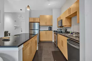 4414 Cedar Springs Rd, Dallas, TX 75219 - Photo 9