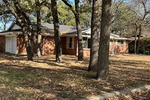 501 Merrill Dr, Bedford, TX 76022 - Photo 1