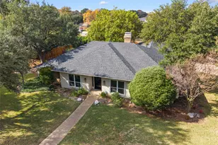 1513 Carriage Ln, Garland, TX 75043 - Photo 3