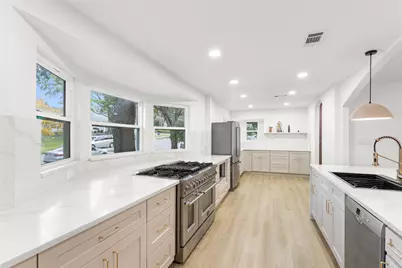 1513 Carriage Lane, Garland, TX 75043 - Photo 11