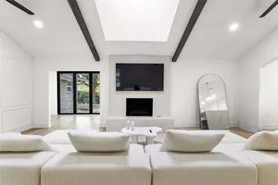 1513 Carriage Lane, Garland, TX 75043 - Photo 7