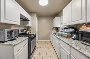 1513 Glynn Oaks Dr, Arlington, TX 76010 - Photo 7