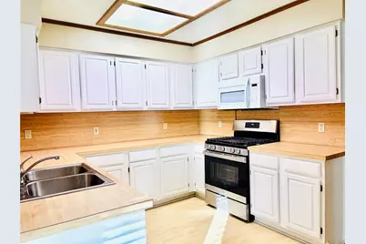 2220 College Parkway, Flower Mound, TX 75028 - Photo 9