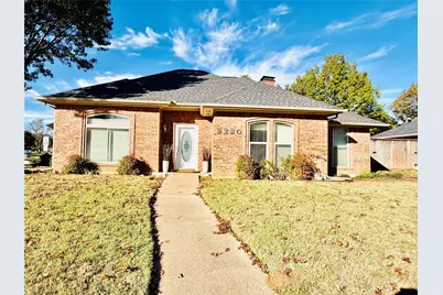 2220 College Parkway, Flower Mound, TX 75028 - Photo 1