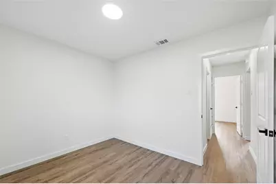 9666 Limestone Drive, Dallas, TX 75217 - Photo 19