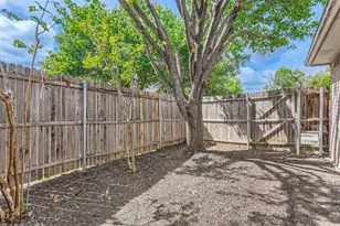 704 Ashbrook Dr, DeSoto, TX 75115 - Photo 23