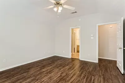 704 Ashbrook Drive, DeSoto, TX 75115 - Photo 13