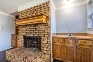 362 S Stewart Dr, Lancaster, TX 75146 - Photo 7