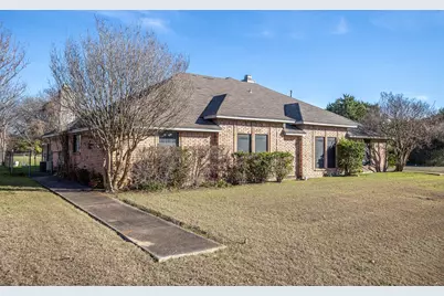 362 S Stewart Drive, Lancaster, TX 75146 - Photo 1