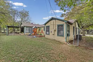 1208 Sunset St, Waco, TX 76710 - Photo 21