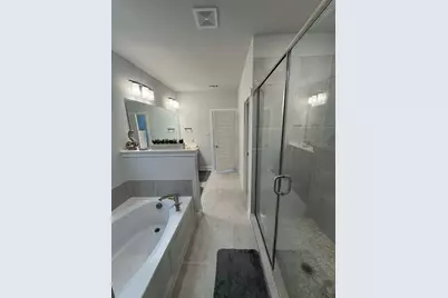 8628 Spindletop Drive, Fort Worth, TX 76120 - Photo 11