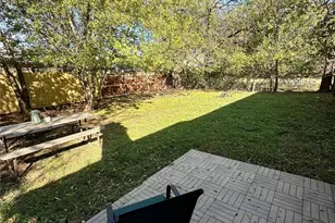 1005 Waverly Dr, Arlington, TX 76015 - Photo 31