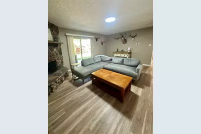 1005 Waverly Drive, Arlington, TX 76015 - Photo 3