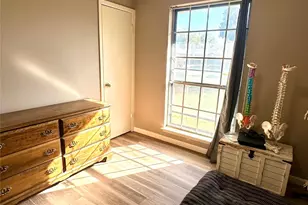 1005 Waverly Dr, Arlington, TX 76015 - Photo 21