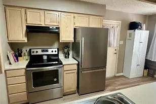 1005 Waverly Dr, Arlington, TX 76015 - Photo 7