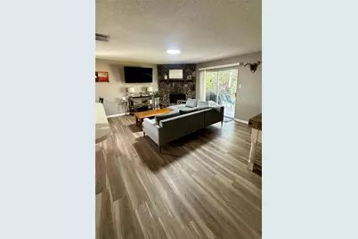 1005 Waverly Drive, Arlington, TX 76015 - Photo 5