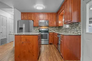 139 E Seley, Axtell, TX 76624 - Photo 5