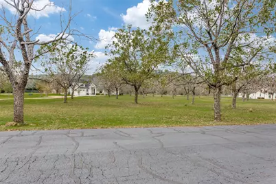 11008 Orchards Boulevard, Cleburne, TX 76033 - Photo 7