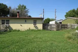 109 King Rd, Hackberry, TX 75036 - Photo 15