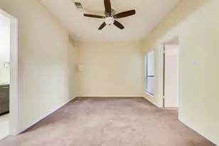 3121 Sondra Dr, Fort Worth, TX 76107 - Photo 13