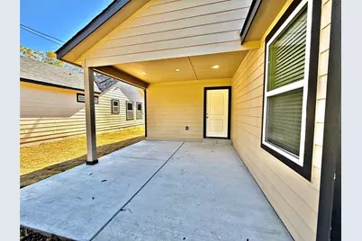 1618 Cleveland Street, Greenville, TX 75401 - Photo 9