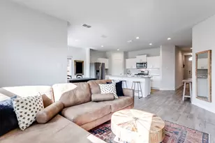 425 Passenger Trl, Fort Worth, TX 76131 - Photo 5