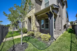 1521 Pirene Aly, Corinth, TX 76208 - Photo 33