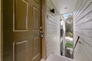 3101 Sondra Dr, Fort Worth, TX 76107 - Photo 3